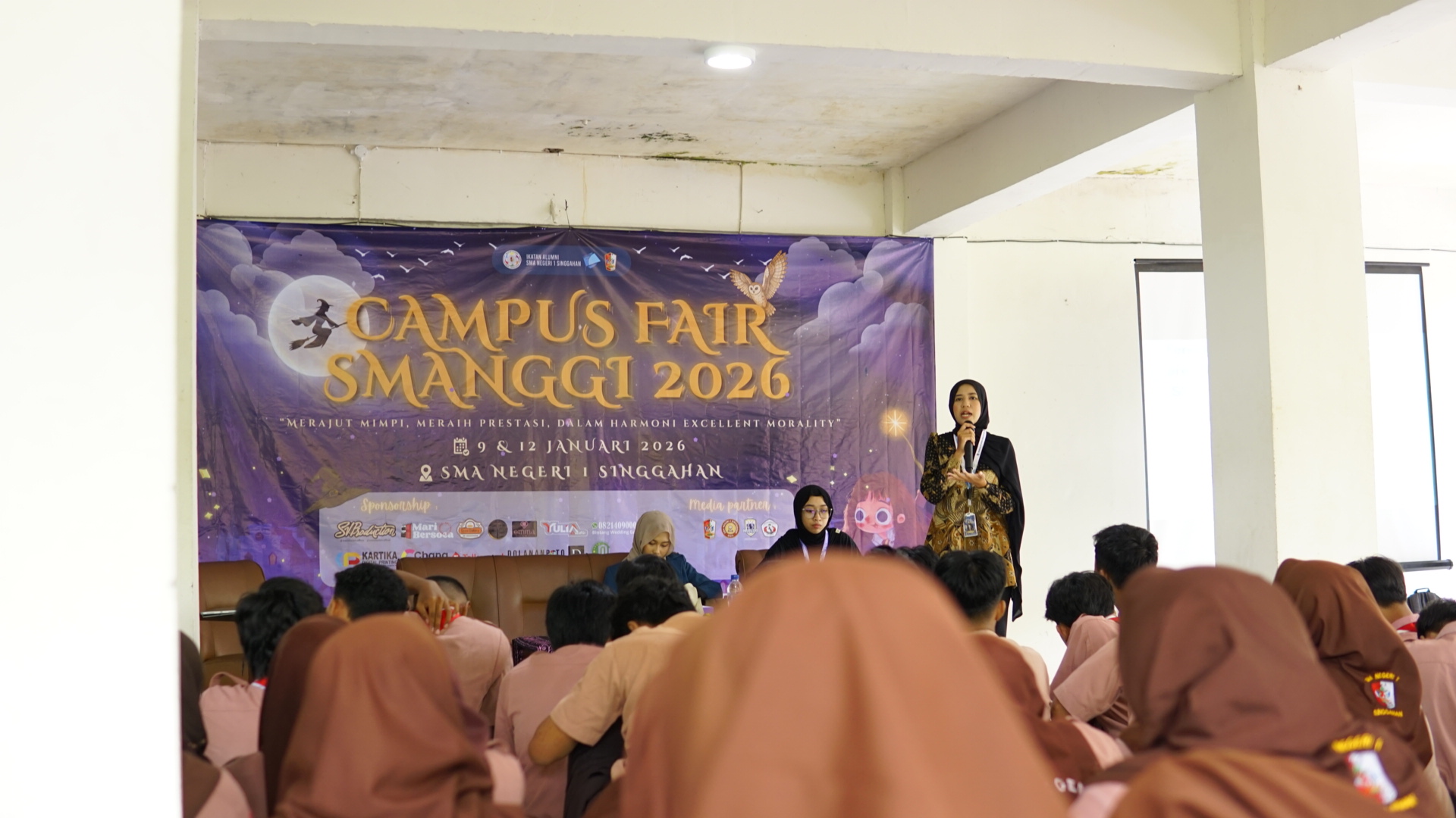 Suasana Alumni Talks